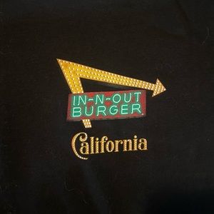 In-N-Out burger size S tshirt